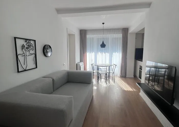 Modern In Lägenhet Tirana