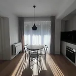 Apartment Modern In