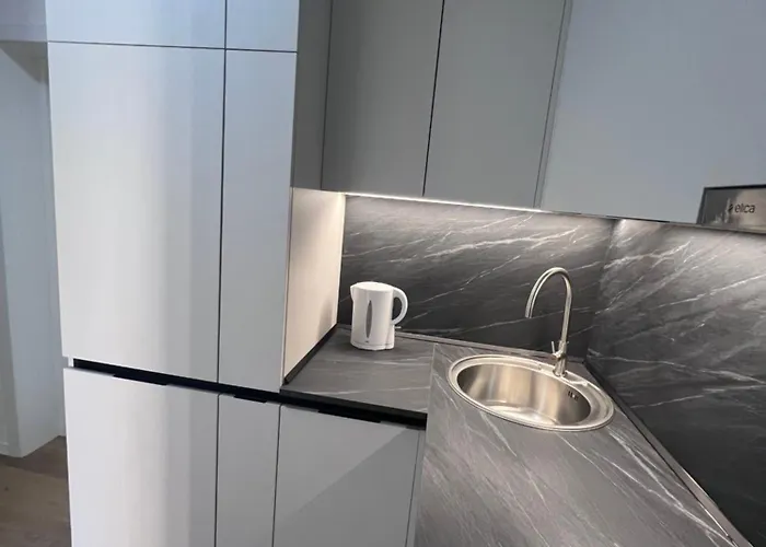 Апартаменты Modern In *