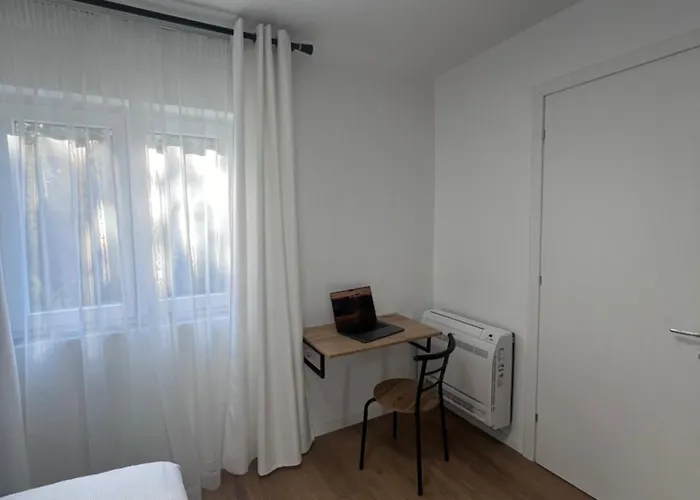 Modern In Тирана