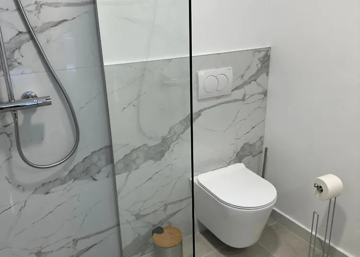 Апартаменты Modern In Тирана