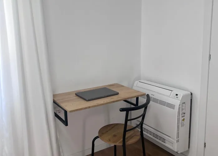 Modern In Тирана